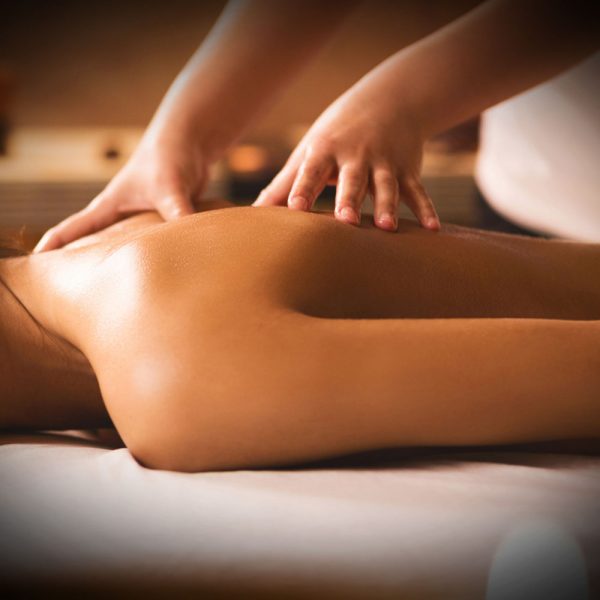 Bali Aromatic Oil Massage