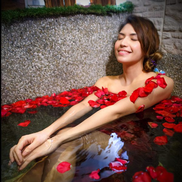 Jauzzi Body Bath